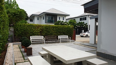 บ้านเดี่ยว สยามเนเชอรัลโฮม ถนนพระรามสอง  พันท้ายนรสิงห์ สมุทรสาคร 85 ตร.วา ราคา 6.5 ล้าน   ใกล้จุดขึ้นลงทางด่วน, ใกล้ถนนใหญ่/ทางหลวง ใกล้ทะลบางขุนเทียน ศาลพันท
