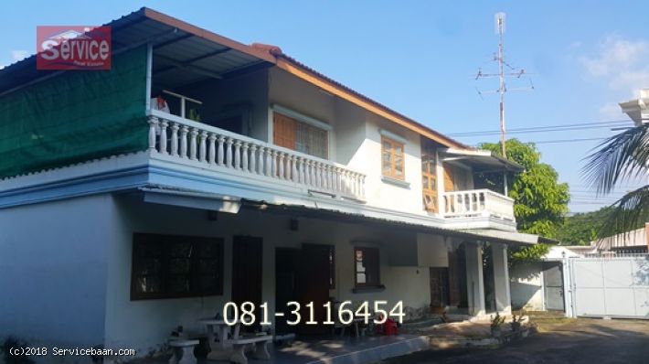 ด่วน .. บ้านเดี่ยว 2 ชั้น พร้อมที่ดิน และโกดัง 355 ตรว. ขาย 13 ล้าน ซอยเพชรเกษม 77 ทำเลดีมาก เหมาะอยู่อาศัย และ ทำธุรกิจได้หลายประเภท ใกล้ ถนนเพรชเกษม เพียง 1.2 กม