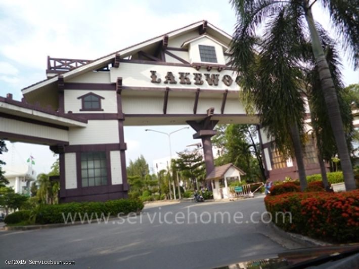 ที่ดินเปล่า ถนนบางนาตราด เนื้อที่150 ว้า ใกล้สนามบินสุวรรณภูมิ อยู่ในหมู่บ้านหมู่บ้าน เลควูด คันทรี่คลับ LakeWood country club ถนนบางนา-ตราด ทำเลดี 