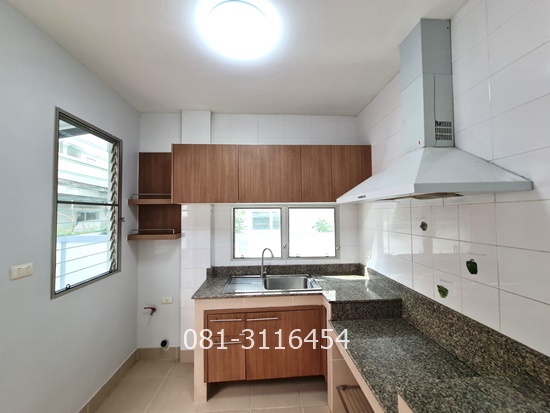 มัณฑนา วงแหวน – เทพารักษ์ เนื้อที่ 54 ตรว.ราคา 5.4 ล้าน  โครงการติดถนนใหญ่เทพารักษ์ ใกล้ทางขึ้น วงแหวนด่านเทพารักษ์ เพียง 1.4 กม. ใกล้ทางด่วนบางนา-ตราด, ทางด่วนบูรพา