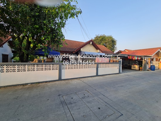 หมู่บ้านเพชรประกาย บ้านเดี่ยว ชั้นเดียว 60 ตร.ว. ราคา 1.7 ล้าน  ใกล้ถนนลำลูกกา ถนนพหลโยธิน ถนนรังสิต-นครนายก ใกล้สถานีรถไฟฟ้าสายสีทอง 